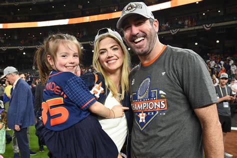 Kate Upton and Justin Verlander Give First Look at Daughter's Face ...