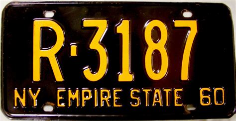 1960 New York License Plate (R-3187)