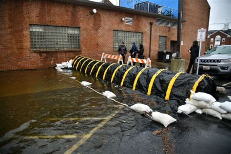 Annapolis deploys flood barriers around City Dock as storm arrives with high winds, coastal ...