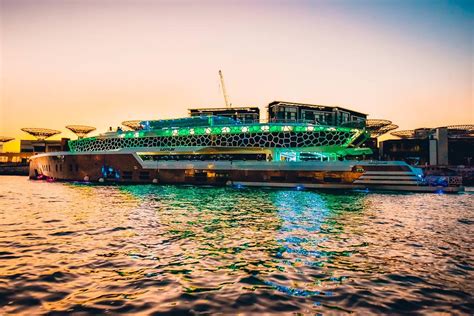 Ain Dubai Views & Dinner Cruise | Experience Unforgettable Views