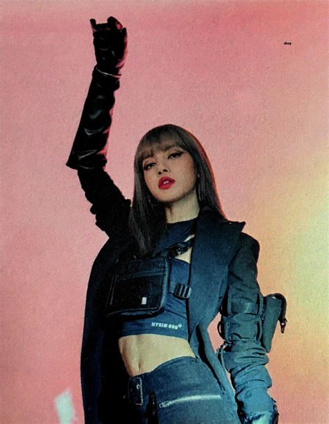 20-Scan-Lisa-BLACKPINK-Kill-This-Love-Album-Photobook