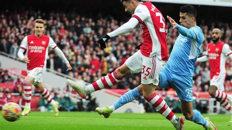 Manchester City vs Arsenal - Predictions, Odds & Betting Tips