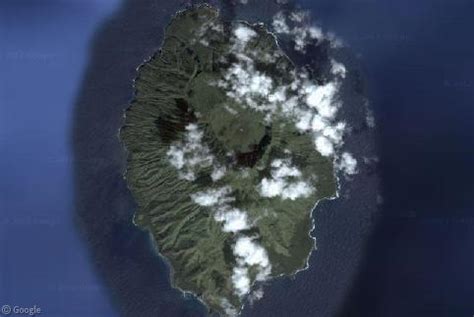 Volcanoes of the Northern Marianas (Volcano Week 7) — Google Sightseeing