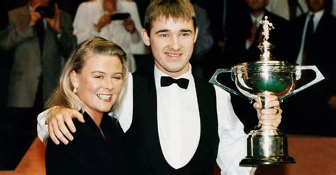 Stephen Hendry's ex wife claims snooker legend 'cheated on her with ...