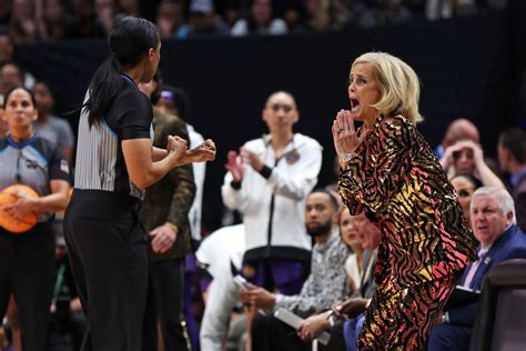 The refs marred an amazing women’s NCAA championship game for LSU-Iowa ...