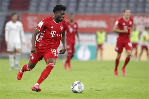 Alphonso Davies breaks Bundesliga speed record during last match - Bundesligasport.com