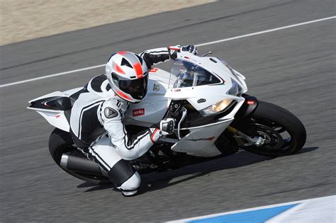 APRILIA RSV4 R APRC (2012-2013) Specs, Performance & Photos - autoevolution