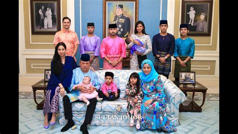 nama anak sultan johor - Pippa Hart