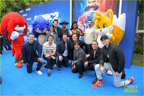 Jim Carrey Attends 'Sonic the Hedgehog 2' Premiere Days After Announcing Retirement: Photo ...