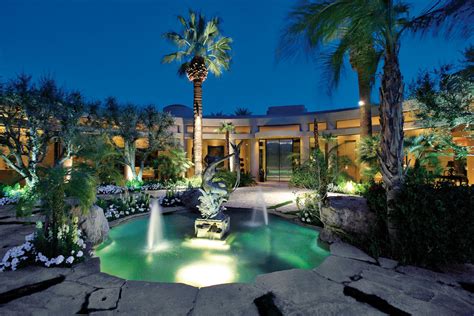 Desert Compound, Rancho Mirage, California | Leading Estates of the World