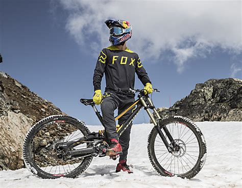 Mountain Bike Clothing | Fox Racing® - MTB