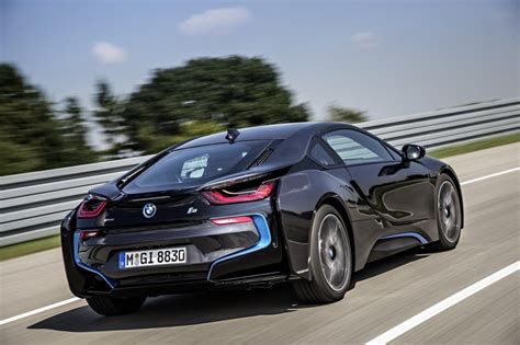 BMW доставил владельцам первые экземпляры i8 - КОЛЕСА.ру ...