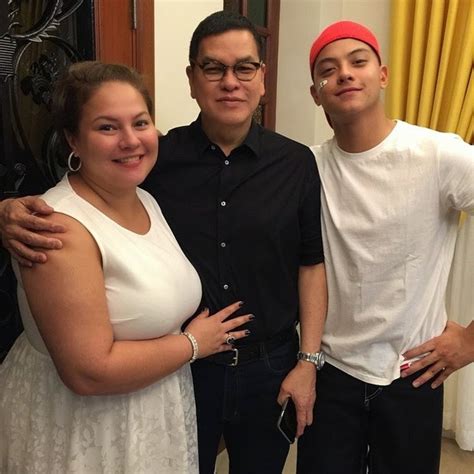 Daniel Padilla Celebrates 20th Birthday with Family | Kathniel Latest News