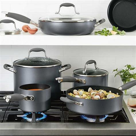 5 Best Cookware Sets Reviewed 2021 | Shopping : Food Network | Food Network