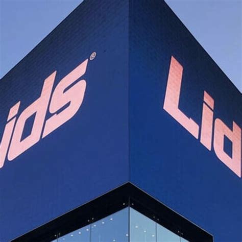 Lids opens largest concept store to-date in Las Vegas