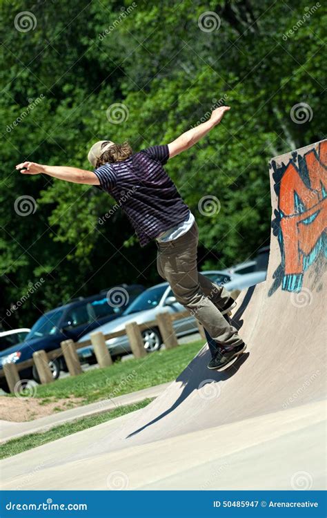 Skateboarder Riding Skate Ramp Stock Image - Image of skatepark, skateboarding: 50485947