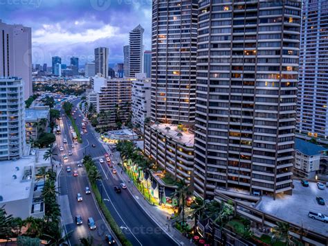 Ala Moana Boulevard and Honolulu skyline 1389194 Stock Photo at Vecteezy