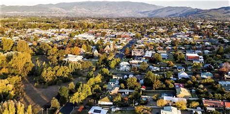 EPA clearing the air as Tumut stench tracked to waste management site ...