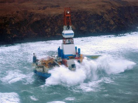 Oil Drilling Rig Runs Aground In Gulf Of Alaska | NCPR News