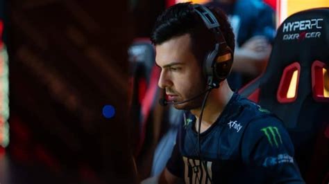 CS:GO Player Tarik Hints At Becoming A Full Time Valorant Streamer