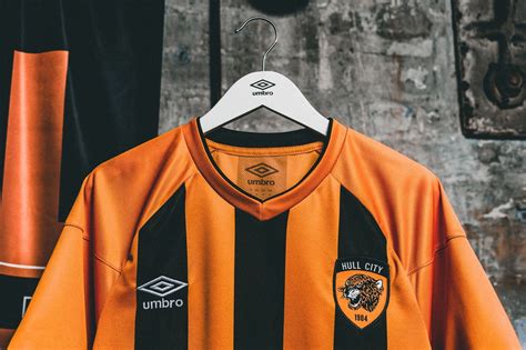 Hull City AFC 2020-21 Home Kit