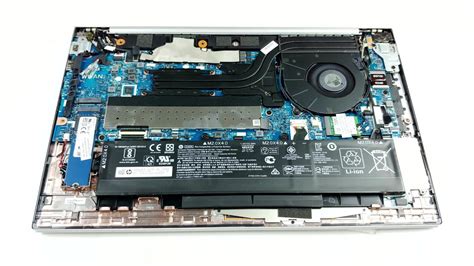 LaptopMedia » Inside HP EliteBook 850 G7 – disassembly and upgrade options