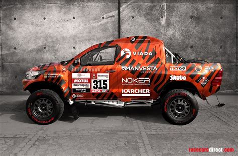 Toyota Hilux With Lexus V8 Engine Is Dakar Ready, Costs a Small Fortune ...