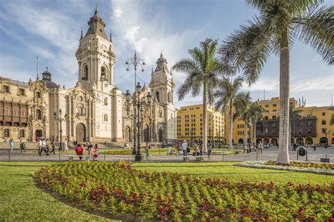 Lima: Highlights Day Tour in Peru