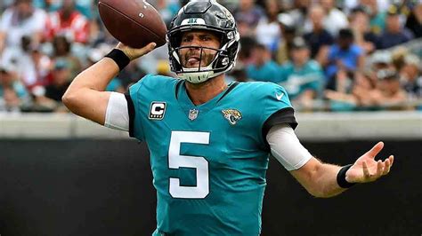 Blake Bortles firma con los Packers de Green Bay