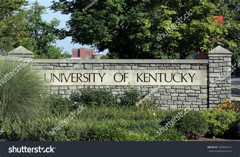 Lexington Ky August 9 Entrance University Stock Photo 305860214 - Shutterstock