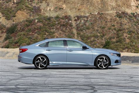 2021 Honda Accord review: As good as it's ever been - CNET