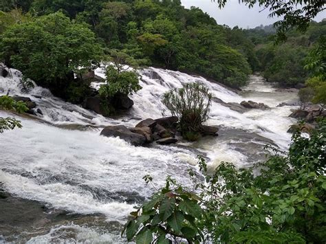 Muregar Falls, Sirsi - Timings, Swimming, Entry Fee, Best Season to Visit