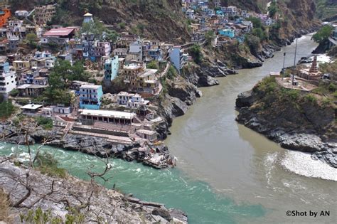 Devprayag Confluence of Bhagirathi and Alaknanda Rivers – ClickShot