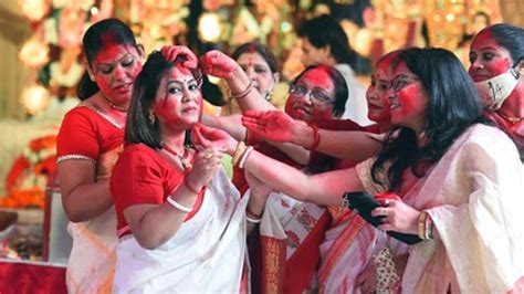 Sindur Khela tradition Durga Puja history very interesting West Bengal vijayadashmi Sharadiya ...