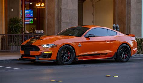 2020 Ford Shelby Super Snake delivers up 825 horsepower, retro color ...