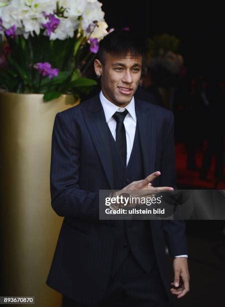 Neymar Ballon D Photos and Premium High Res Pictures - Getty Images