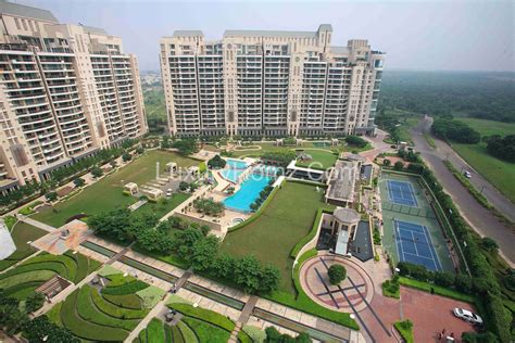 3 BHK / 4 BHK / 5 BHK Apartments For Sale in DLF The Aralias, Golf ...