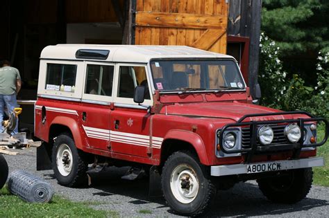 1983 Land Rover Defender 110 Red - North America Overland