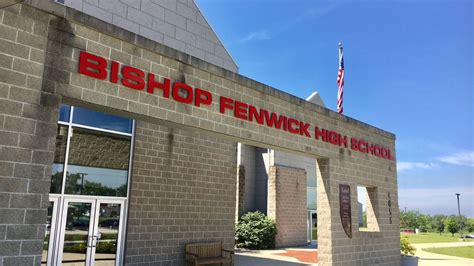 Fenwick High School evacuated after foul smell from science lab