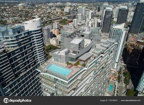 Rooftop pool deck SLS Brickell — Stock Photo © felixtm #176724872