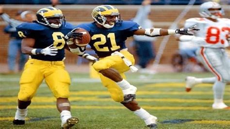 Michigan football: 25 years ago, Desmond Howard struck Heisman...