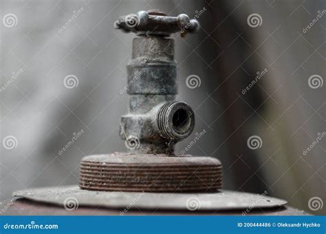 Photo of Gas Cylinder Valve Stock Photo - Image of discharge, plumber: 200444486