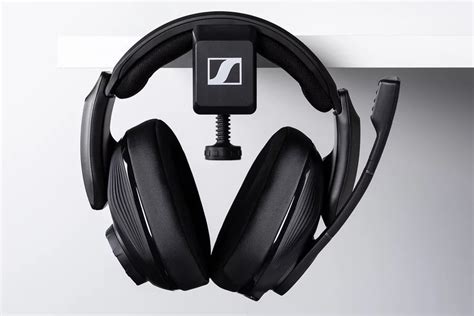 Sennheiser GSP 670 Wireless Gaming Headset Review: Wireless Luxury Tom's Hardware Tom's Hardware ...