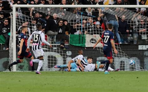 Udinese-Cagliari 5-1, gol e highlights. Beto torna al gol con una ...