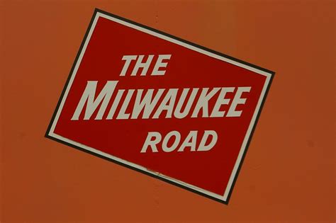 the Milwaukee Road | logo on the caboose (MILW 01905) at St.… | Flickr