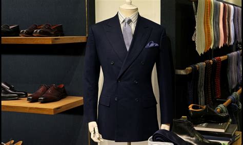 A Savile Row Tailor's 6 Essential Tips for the Perfectly-Fitted Suit ...