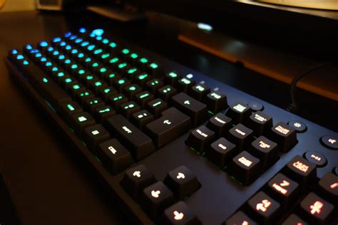 Logitech G810 Orion Spectrum Review – A nice RGB mechanical keyboard, but has cheaply made ...