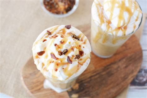 How To Make Starbucks Caramel Ribbon Crunch Frappuccino Recipe | Besto Blog