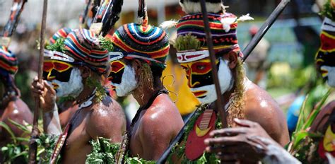 Goroka Festival | Luxury Papua New Guinea Itinerary | Remote Lands