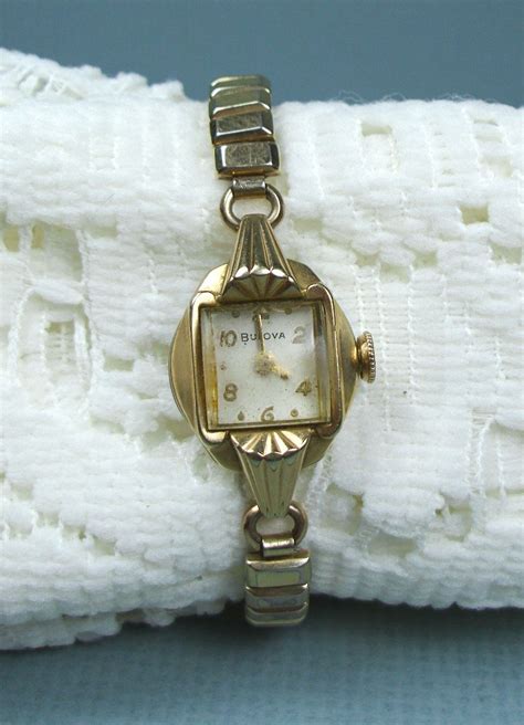 Vintage Bulova Ladies Watch 17 Jewels Swiss L7 | Vintage jewerly | Pinterest | Watches, Vintage ...